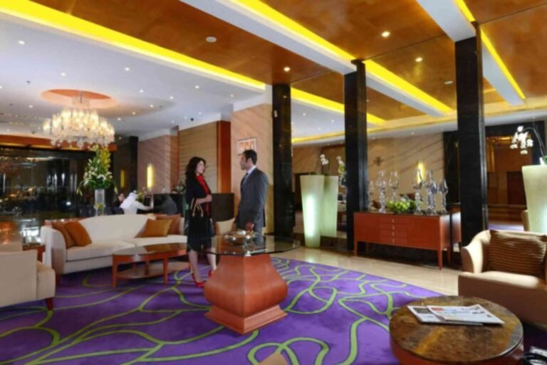 فندق فريزر سويتس البحرين