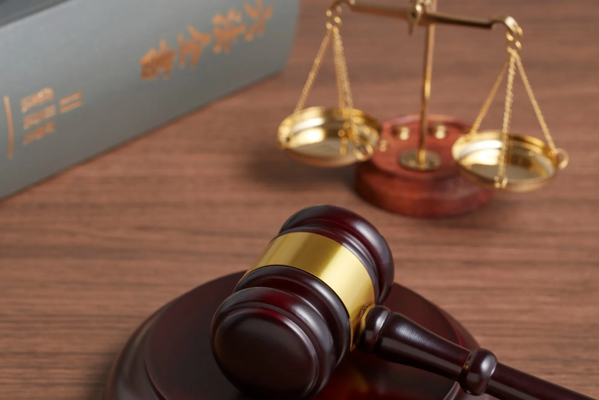 lawyers in Dubai help with civil lawsuits