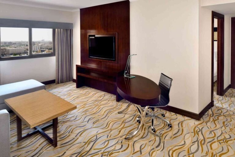 فندق فور بوينتس الرياض