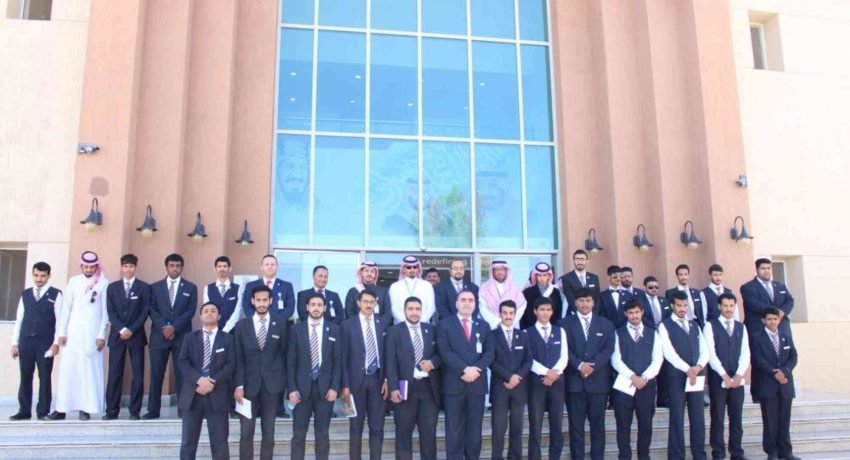 المعهد العالمي للسياحة والضيافة